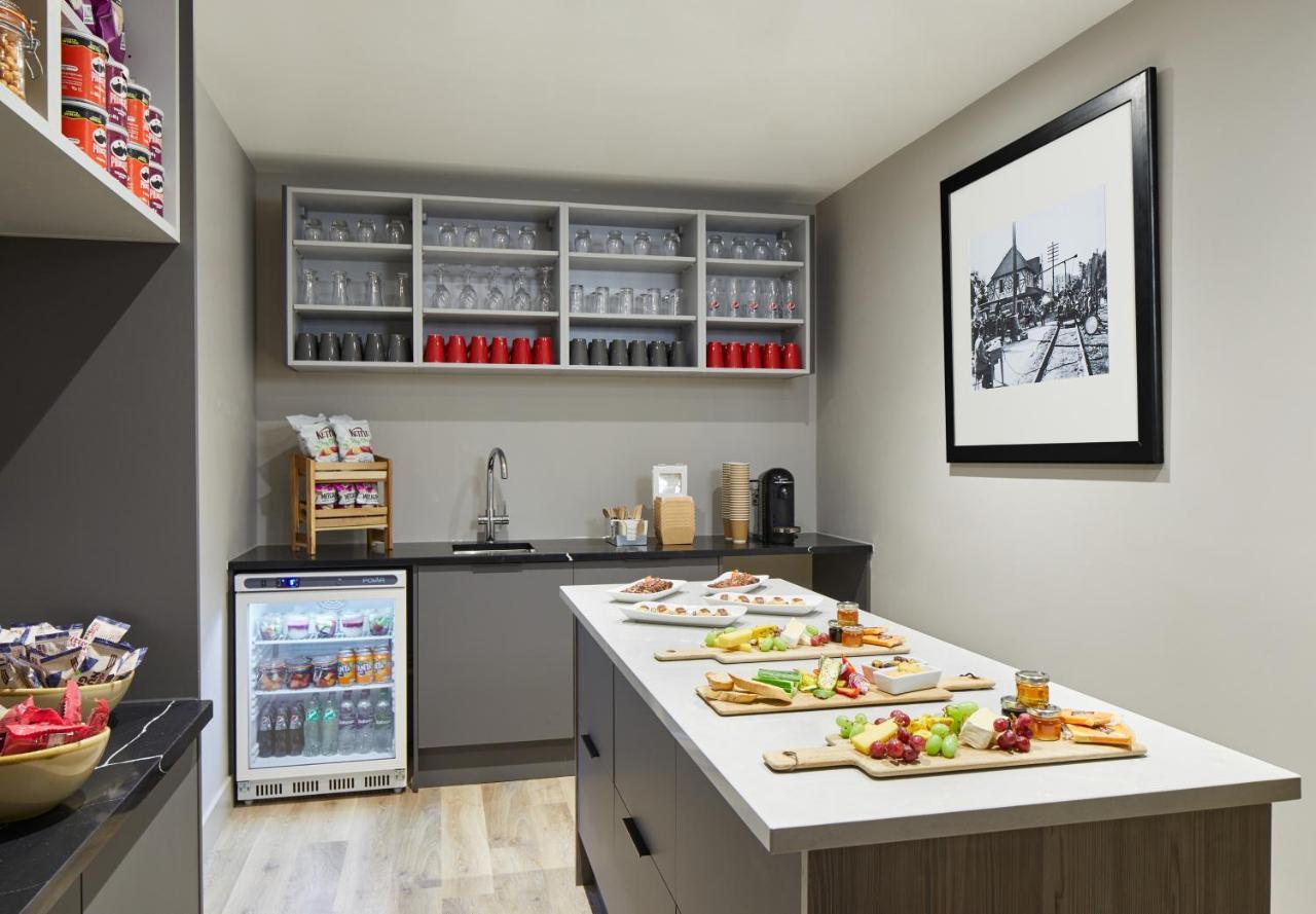 Delta By Marriott Cheshunt Hotel 4*